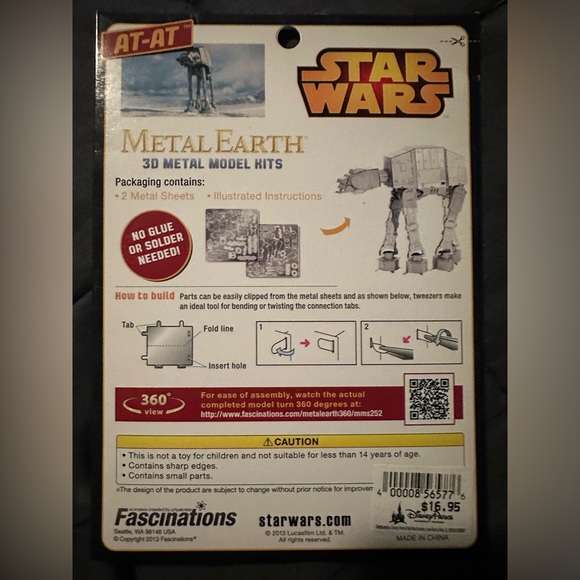 1 Metal Earth 3D Model Kit AT-AT Walker from Star Wars - Picture 2 of 2